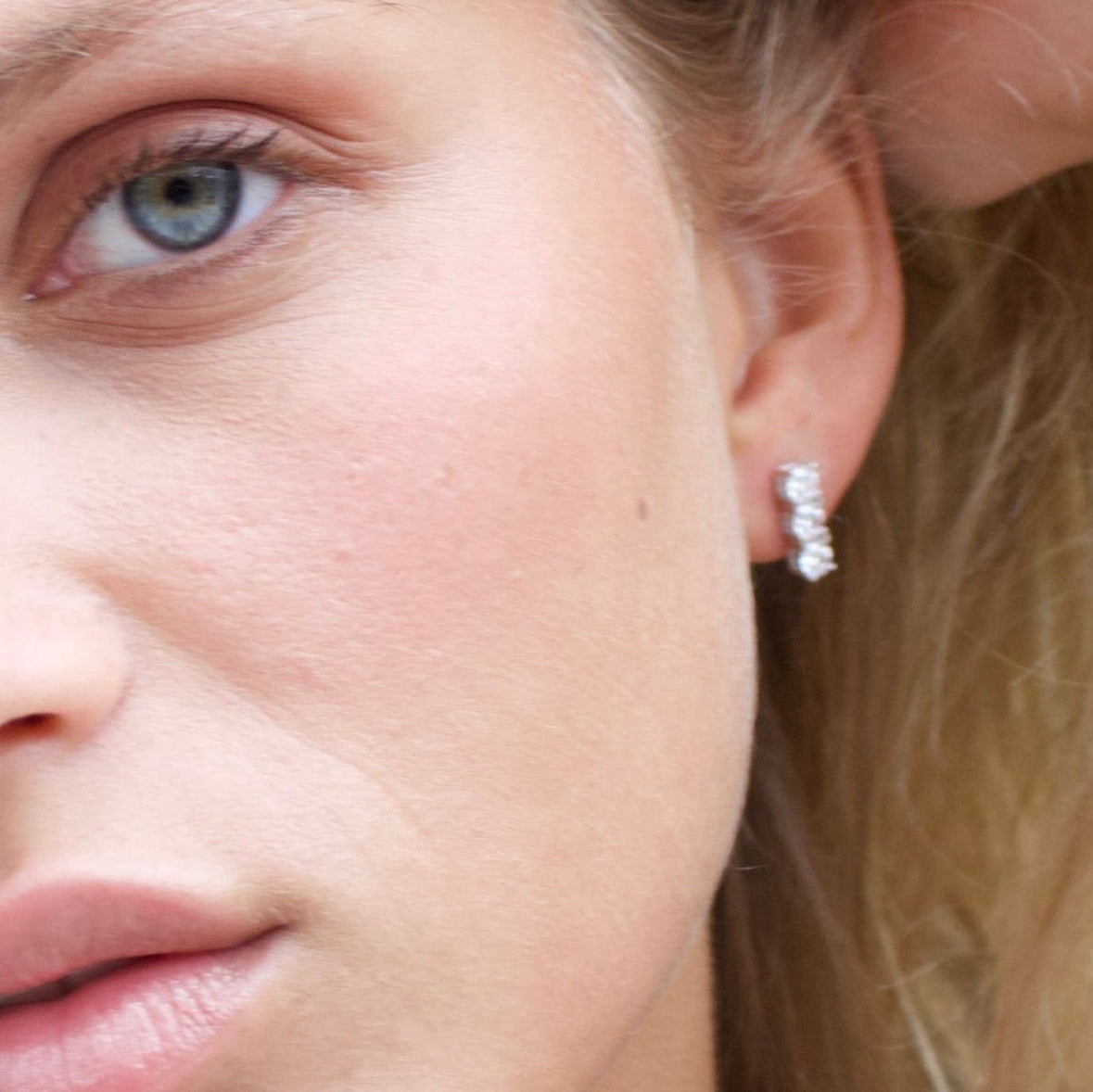 TRILOGIE-BOUCLES D'OREILLES
